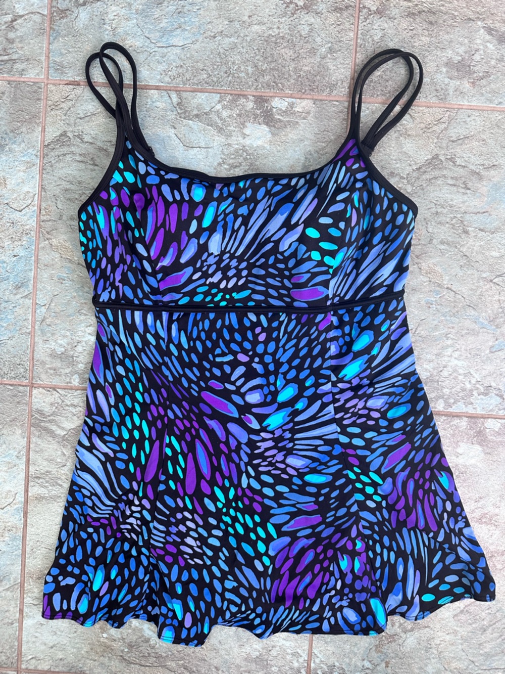 Great Lengths One-Piece Swimsuit Swim Dress Tummy Control Size 16 Black Blue